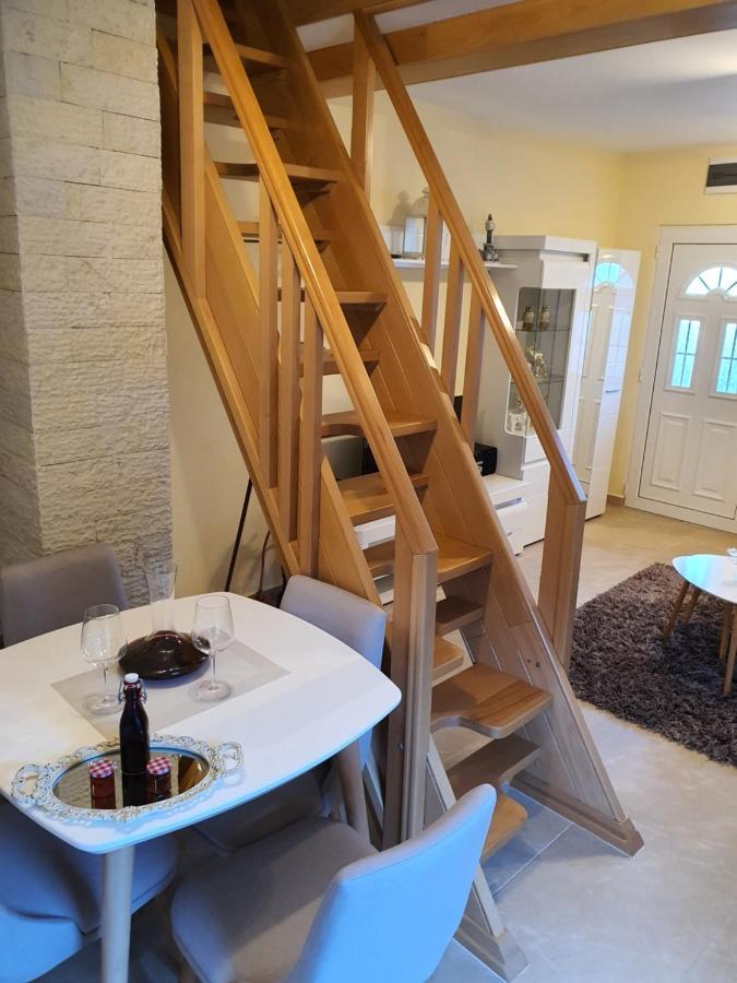 וירפזאר Village House Dunja מראה חיצוני תמונה